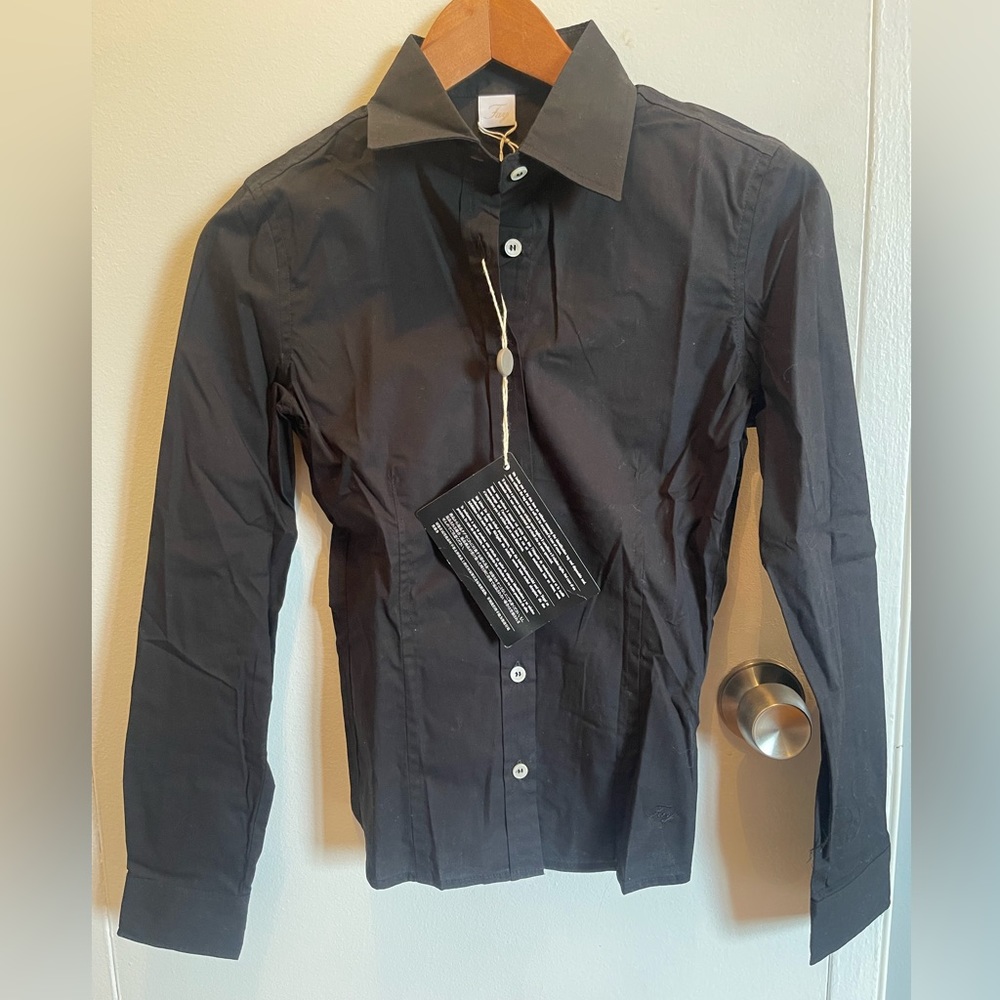 Classic Black Button Down Shirt With Long Sleeves. Size xs. Nwt